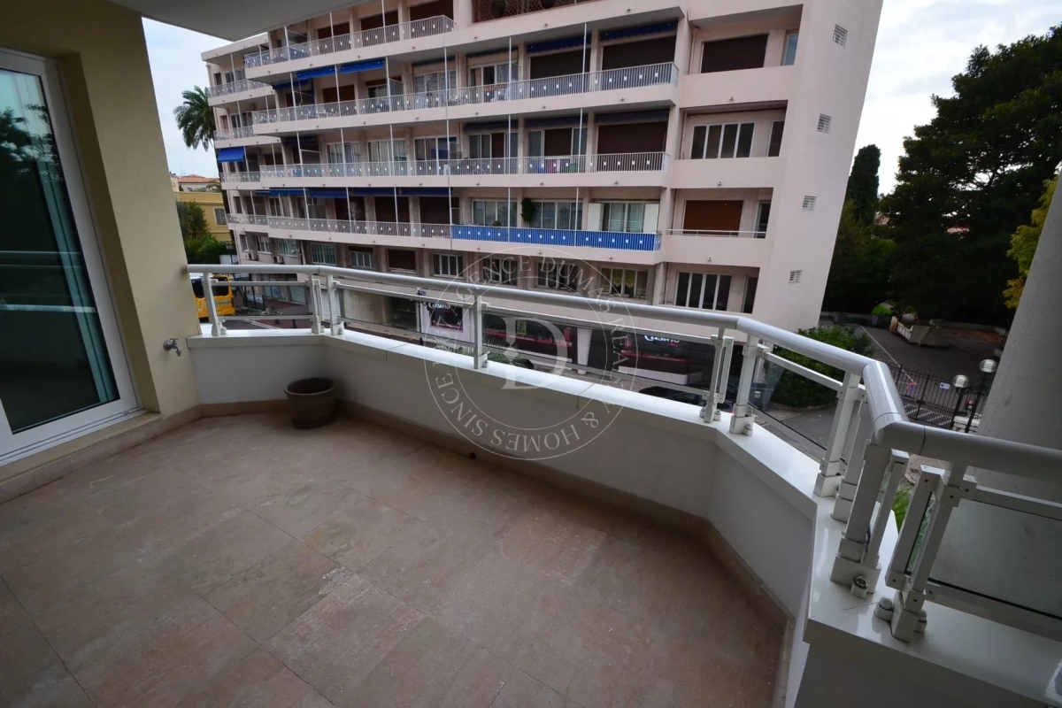 Luxury Apartment for sale in Beaulieu-sur-Mer, 1 090 000 €, Photo 7