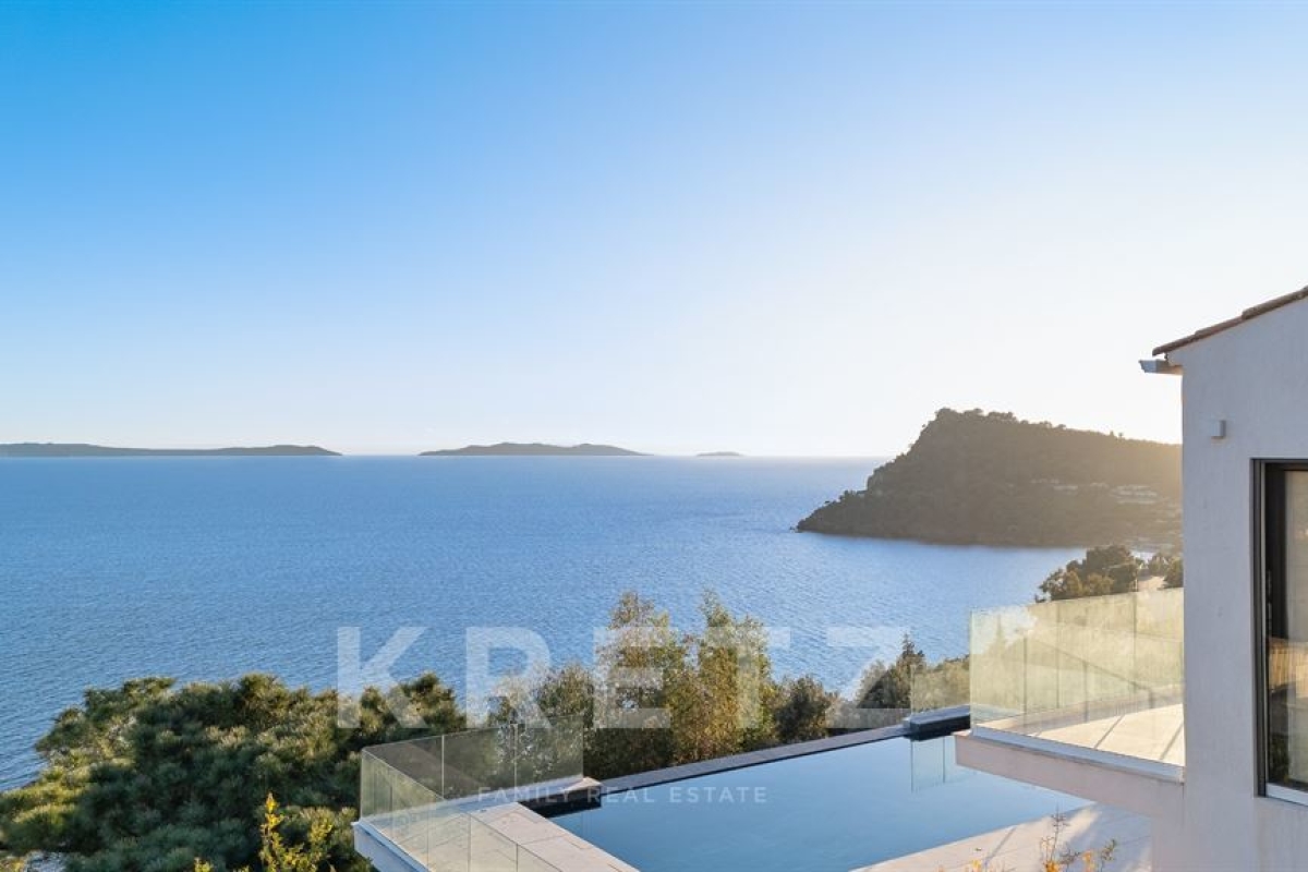 Maison de luxe à vendre à Rayol Canadel sur Mer, 3 490 000 €, Photo 1