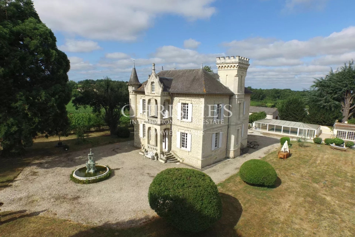 Maison de luxe à vendre à Saint-Émilion, 995 000 €, Photo 1