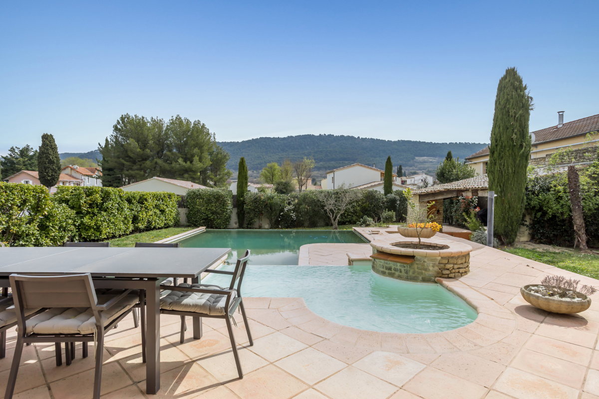 Maison de luxe à vendre à Sablet, 695 000 €, Photo 2