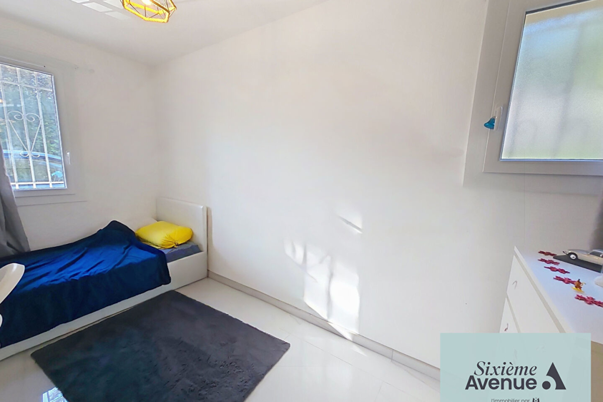 Maison de luxe à vendre à La Seyne-sur-Mer, 525 000 €, Photo 2