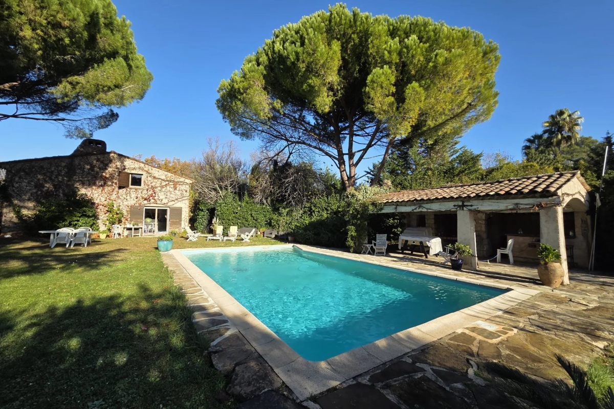 Maison de luxe à vendre à Mougins, 1 700 000 €, Photo 2