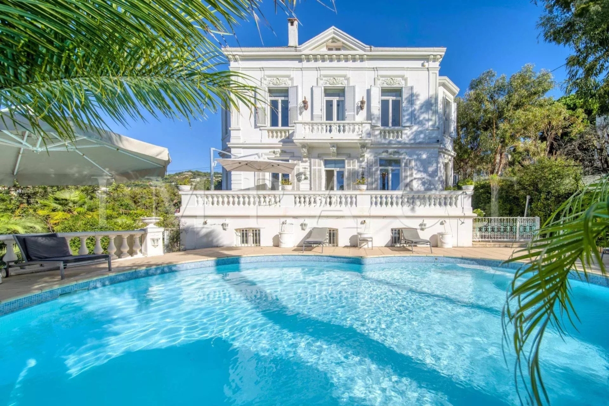 Maison de luxe à vendre à Cannes, 4 880 000 €, Photo 1