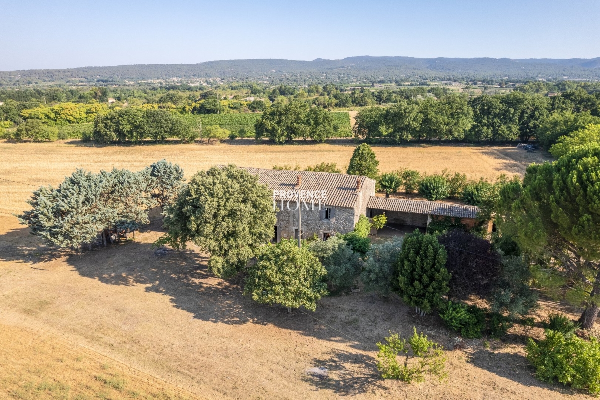 Luxury House for sale in Cabrières-d'Avignon, 1 300 000 €, Photo 1