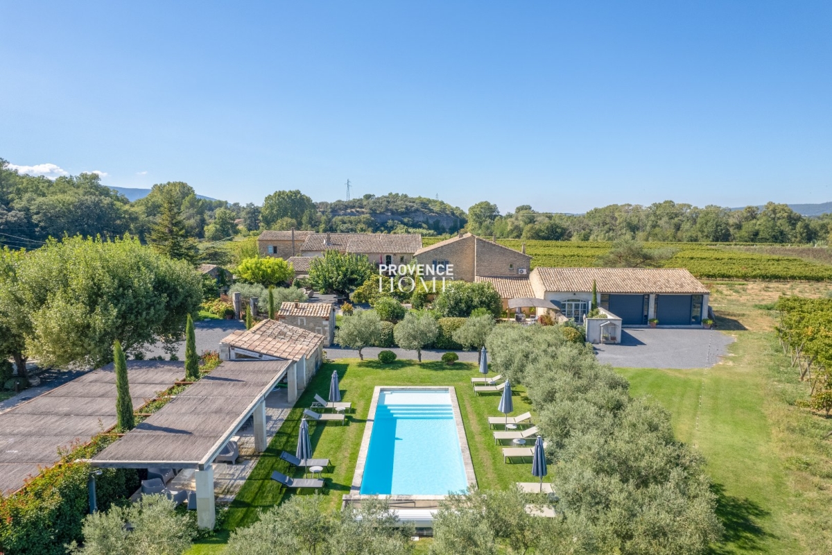 Luxury House for sale in Ménerbes, 2 500 000 €, Photo 1