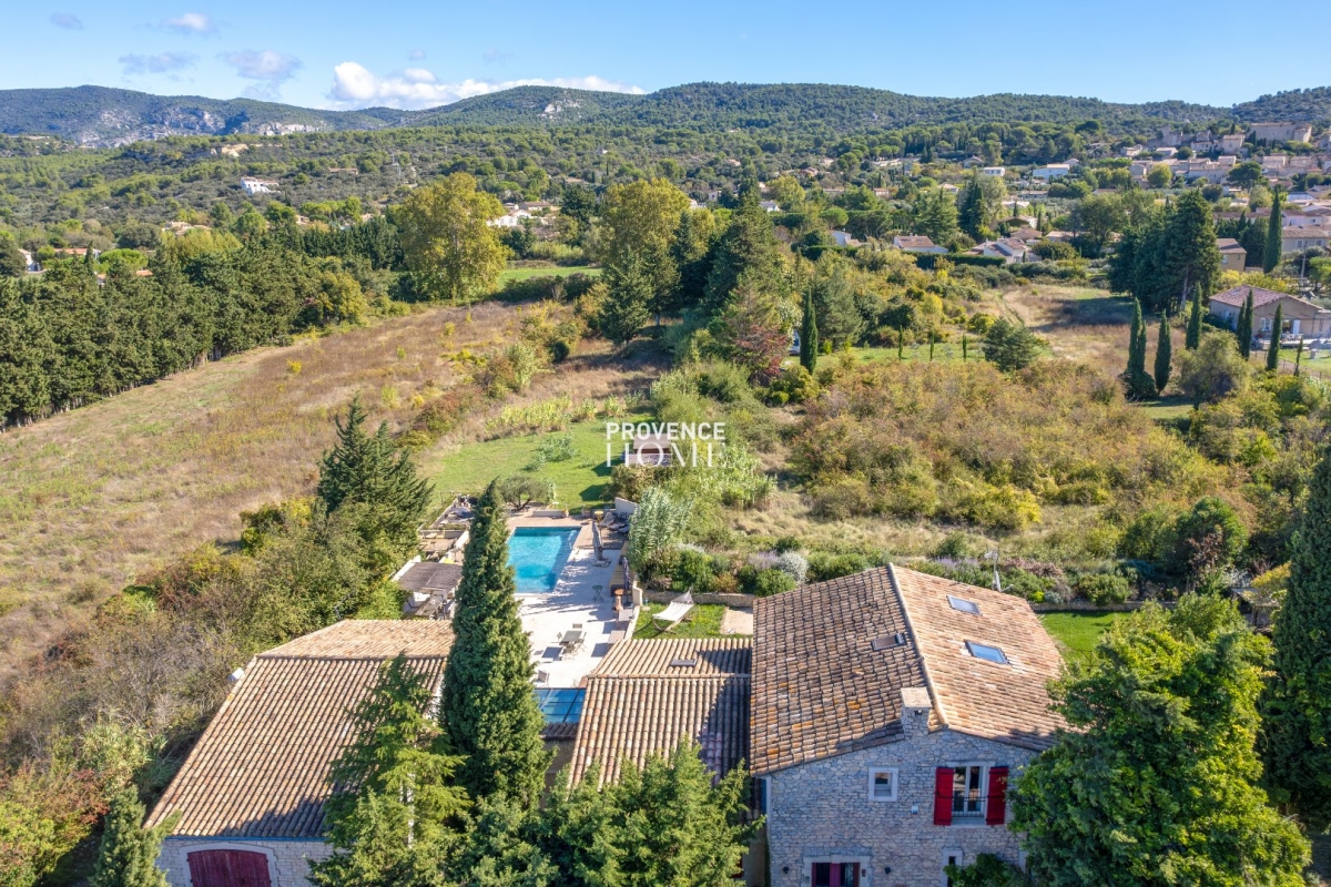 Maison de luxe à vendre à Lagnes, 1 490 000 €, Photo 1