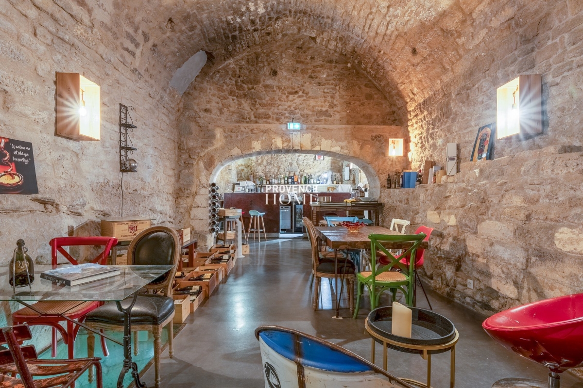 Maison de luxe à vendre à Bonnieux, 825 000 €, Photo 1