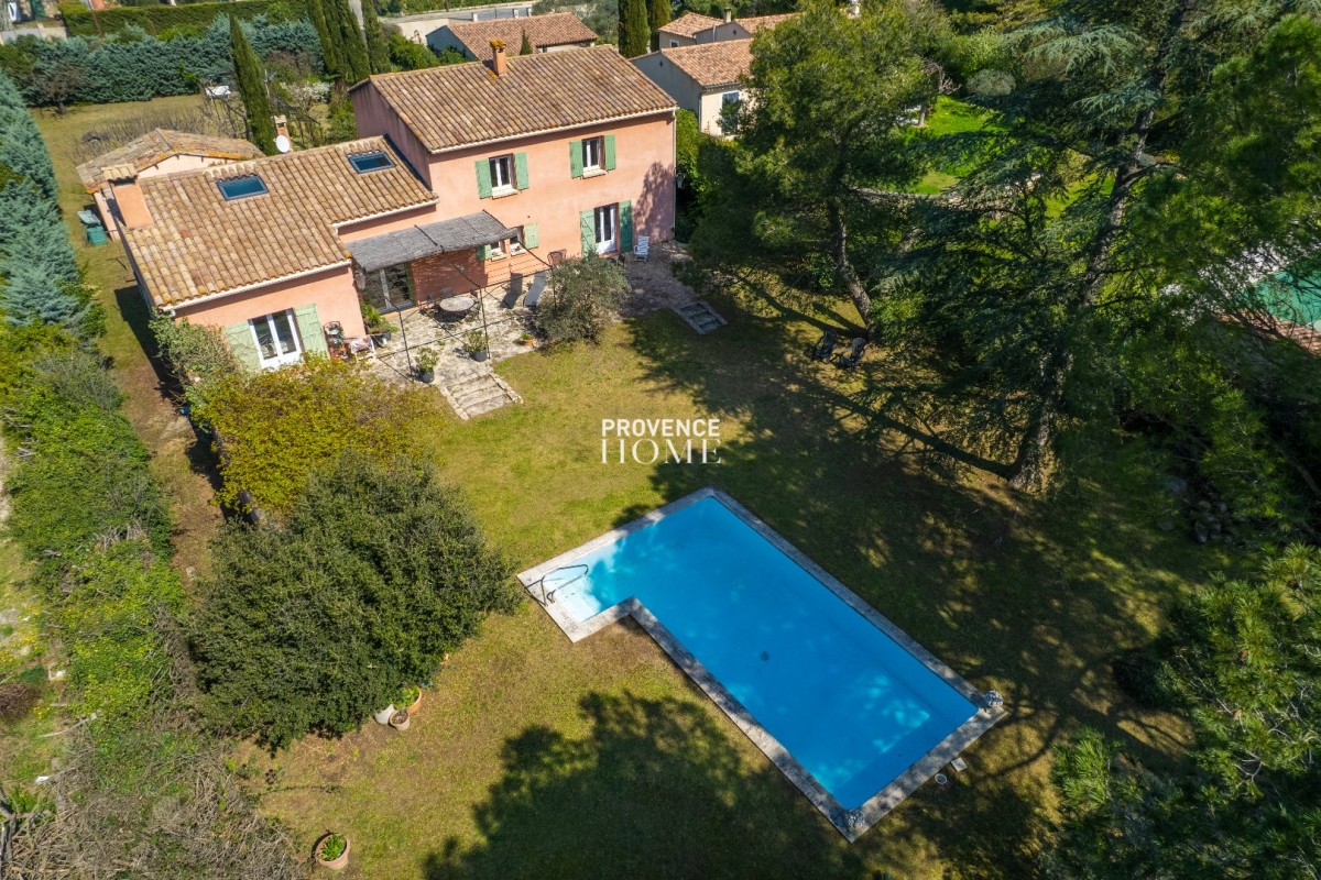 Maison de luxe à vendre à Taillades, 699 000 €, Photo 1