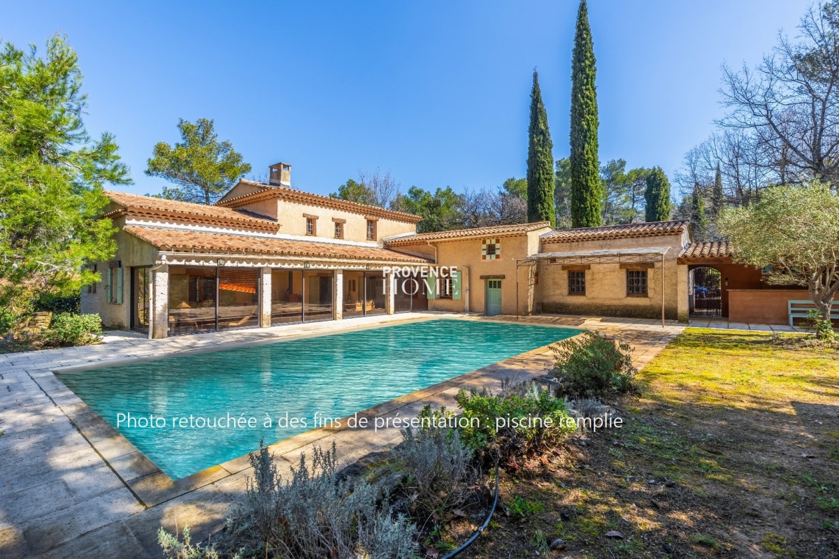 Luxury House for sale in Ménerbes, 795 000 €, Photo 1