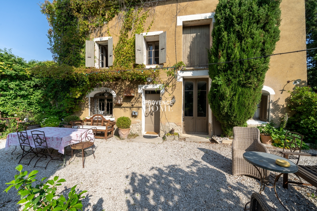 Maison de luxe à vendre à Velleron, 410 000 €, Photo 2