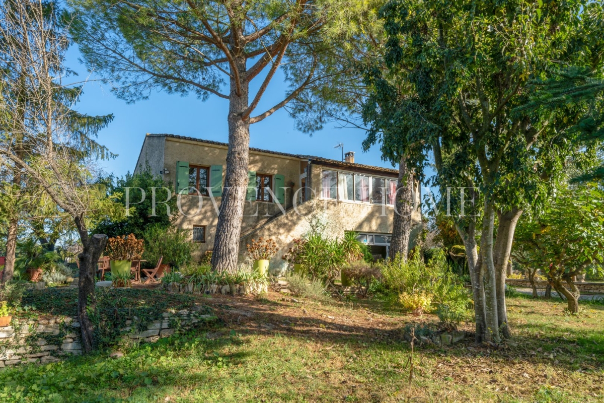 Luxury House for sale in Cabrières-d'Avignon, 530 000 €, Photo 2
