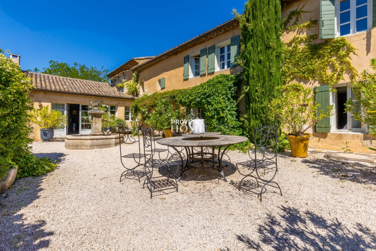 Luxury House for sale in Cabrières-d'Avignon, 2 750 000 €, Photo 2