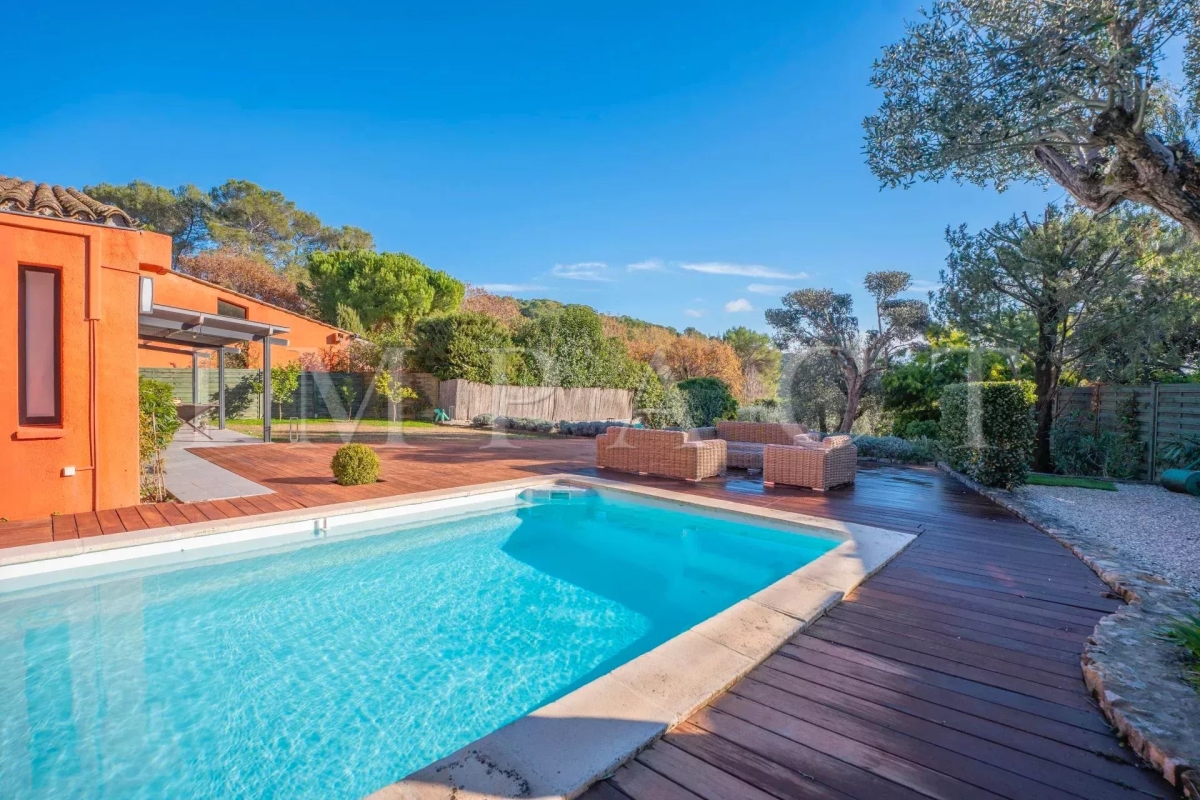 Maison de luxe à vendre à Mougins, 1 290 000 €, Photo 2