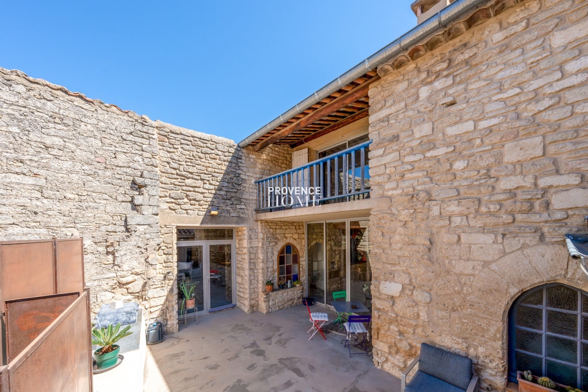 Maison de luxe à vendre à Bonnieux, 825 000 €, Photo 3