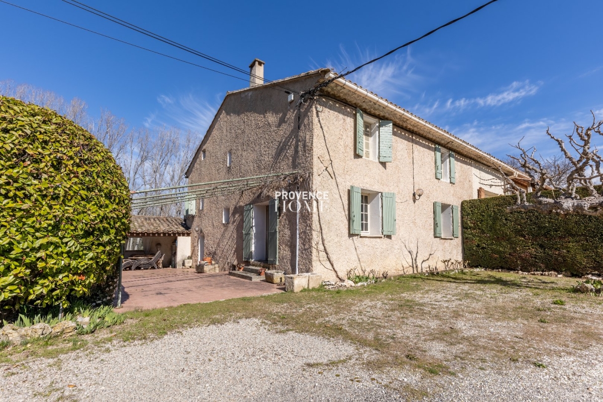Maison de luxe à vendre à Roussillon, 575 000 €, Photo 3