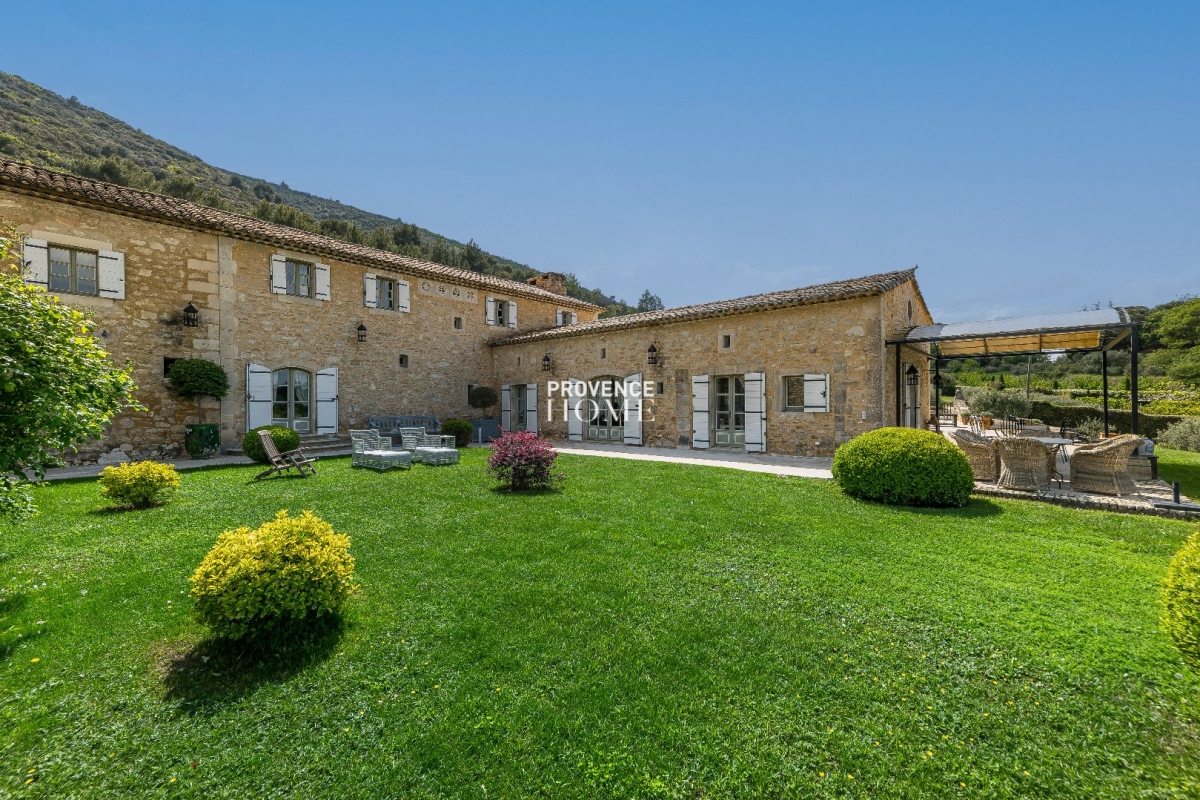 Maison de luxe à vendre à Bonnieux, 2 690 000 €, Photo 3