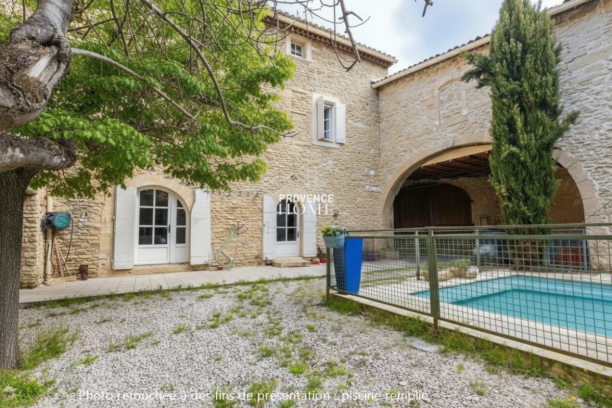 Luxury House for sale in Gordes, 830 000 €, Photo 3