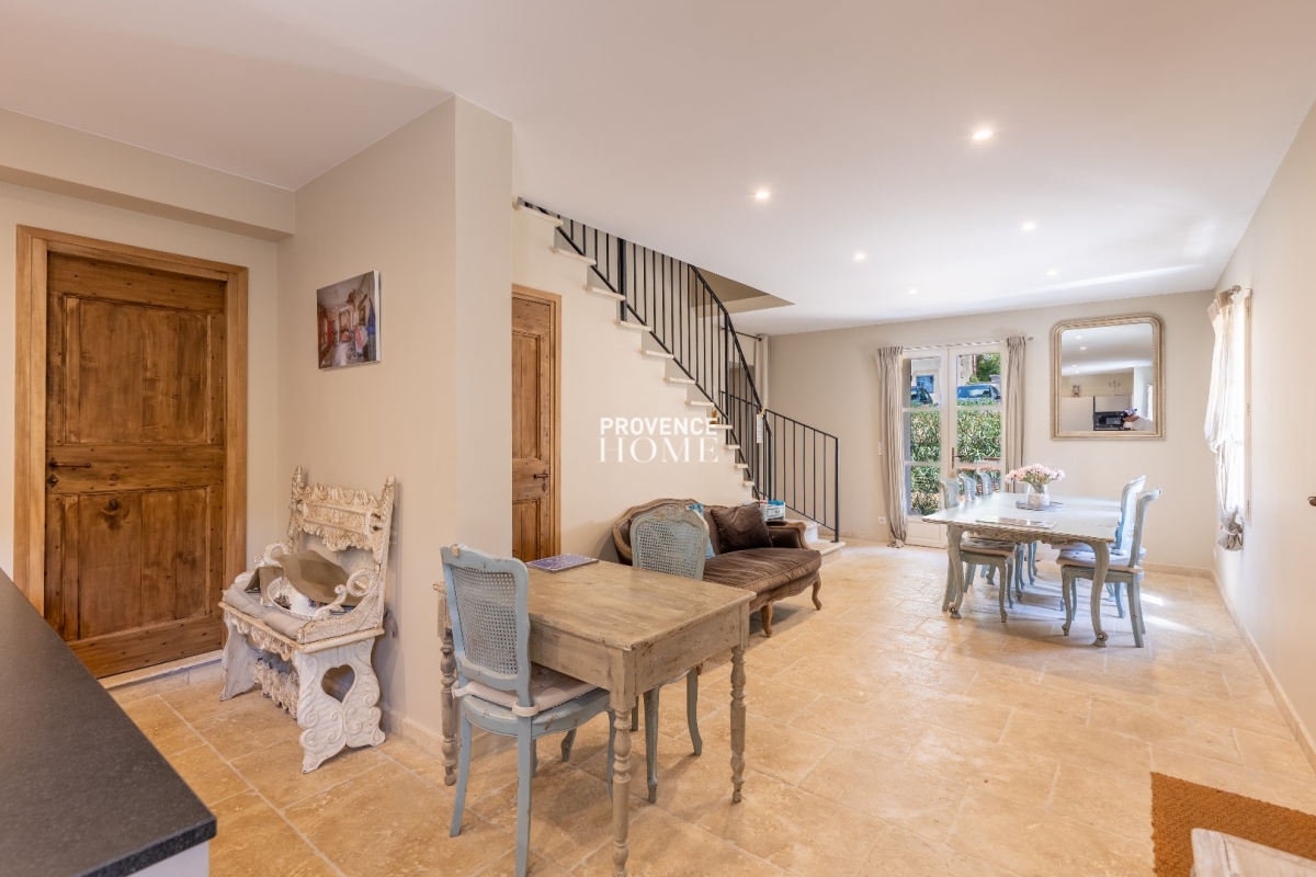 Luxury House for sale in Roussillon, 1 190 000 €, Photo 3
