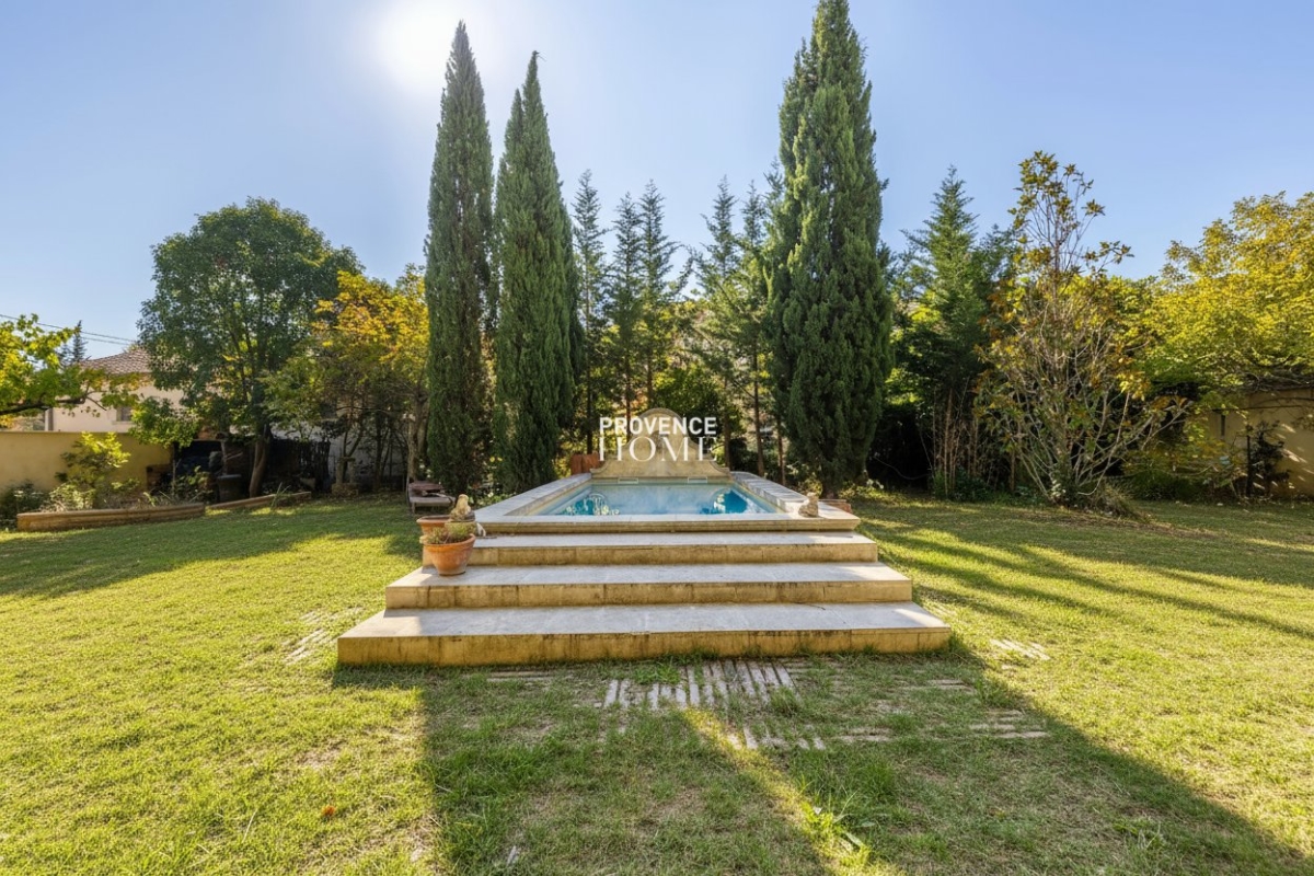 Luxury House for sale in Le Thor, 950 000 €, Photo 3