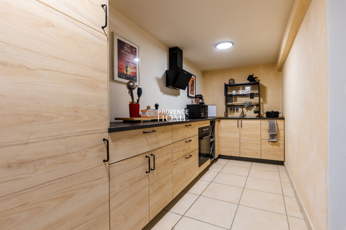 Appartement de luxe à vendre à Apt, 384 000 €, Photo 4