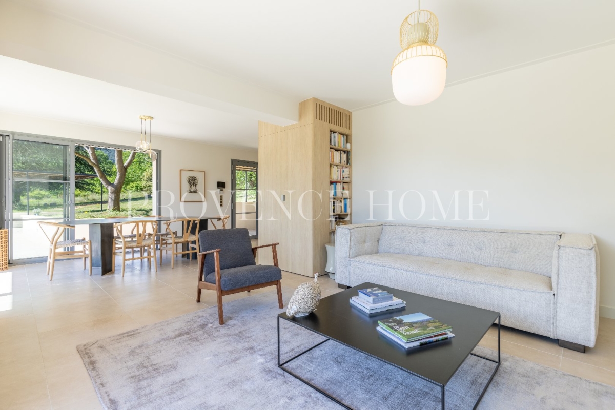 Luxury House for sale in Ménerbes, 1 750 000 €, Photo 4