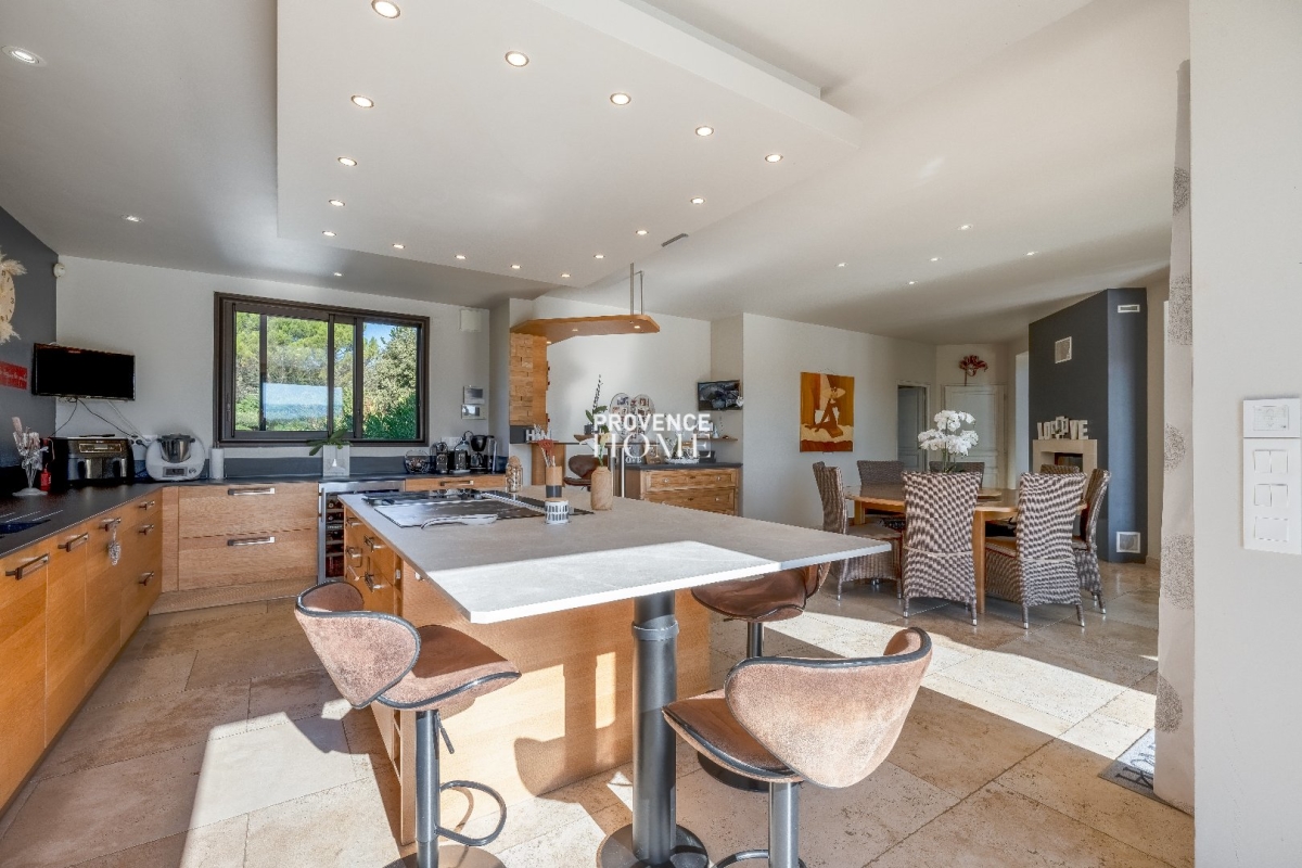 Maison de luxe à vendre à Roussillon, 1 595 000 €, Photo 4