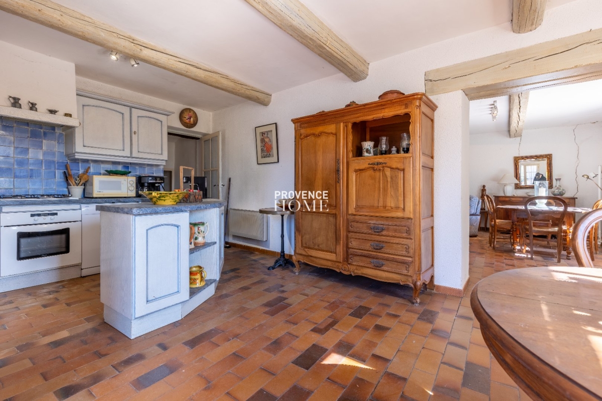 Maison de luxe à vendre à Roussillon, 575 000 €, Photo 5