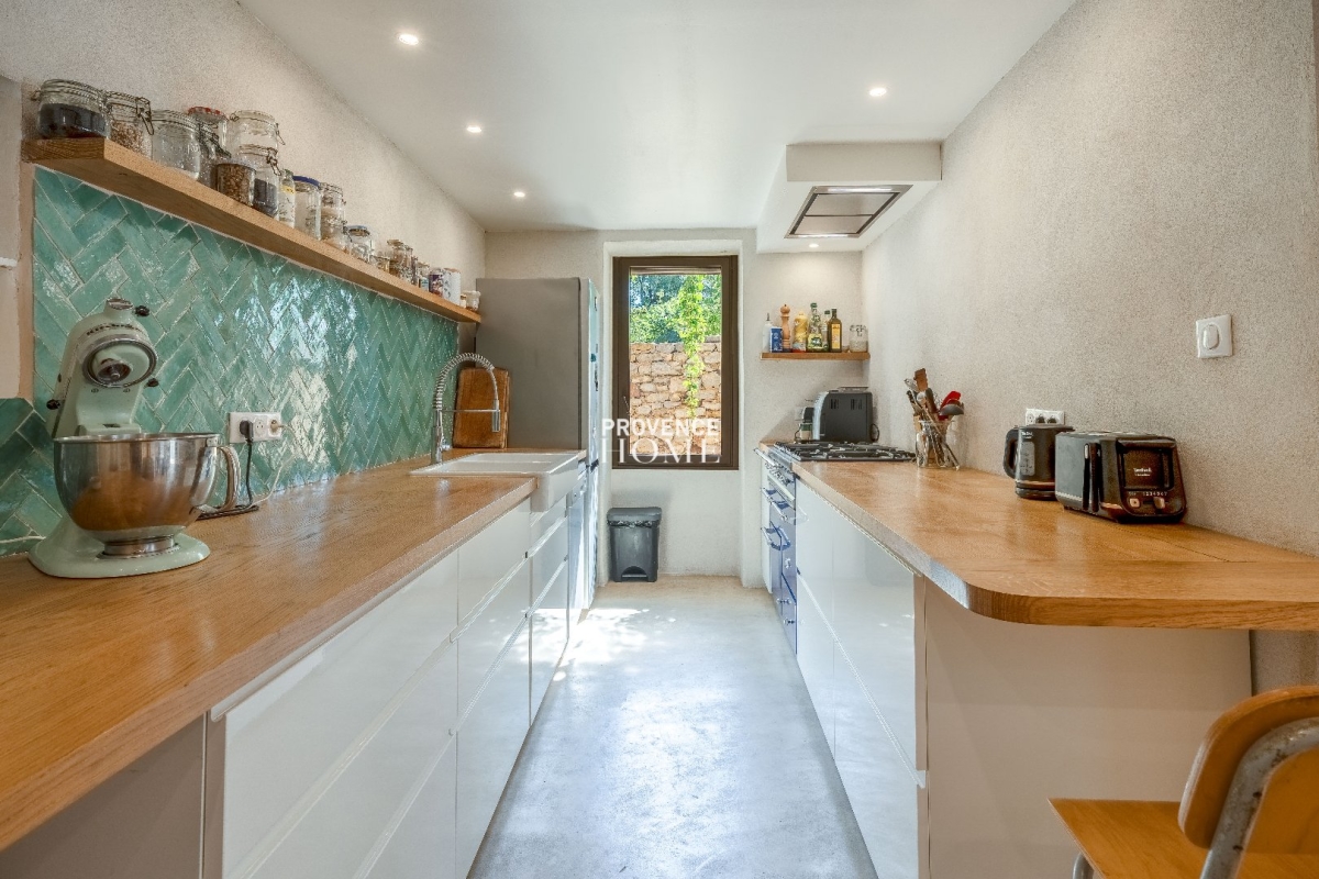 Luxury House for sale in Gargas, 495 000 €, Photo 5