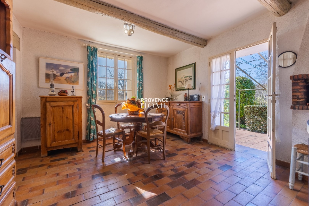 Maison de luxe à vendre à Roussillon, 575 000 €, Photo 7