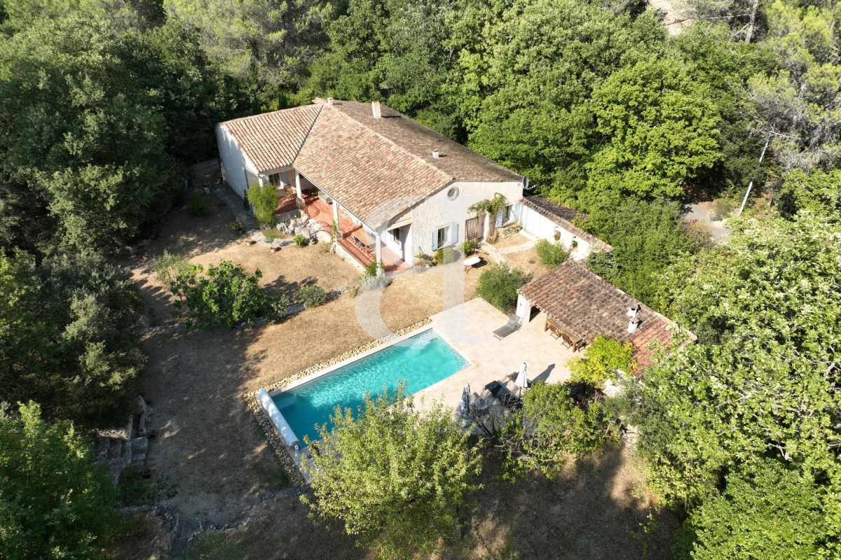 Luxury House for sale in Ménerbes, 845 000 €, Photo 1