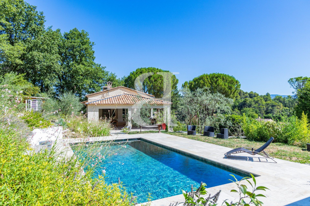 Maison de luxe à vendre à Vaison-la-Romaine, 899 000 €, Photo 1