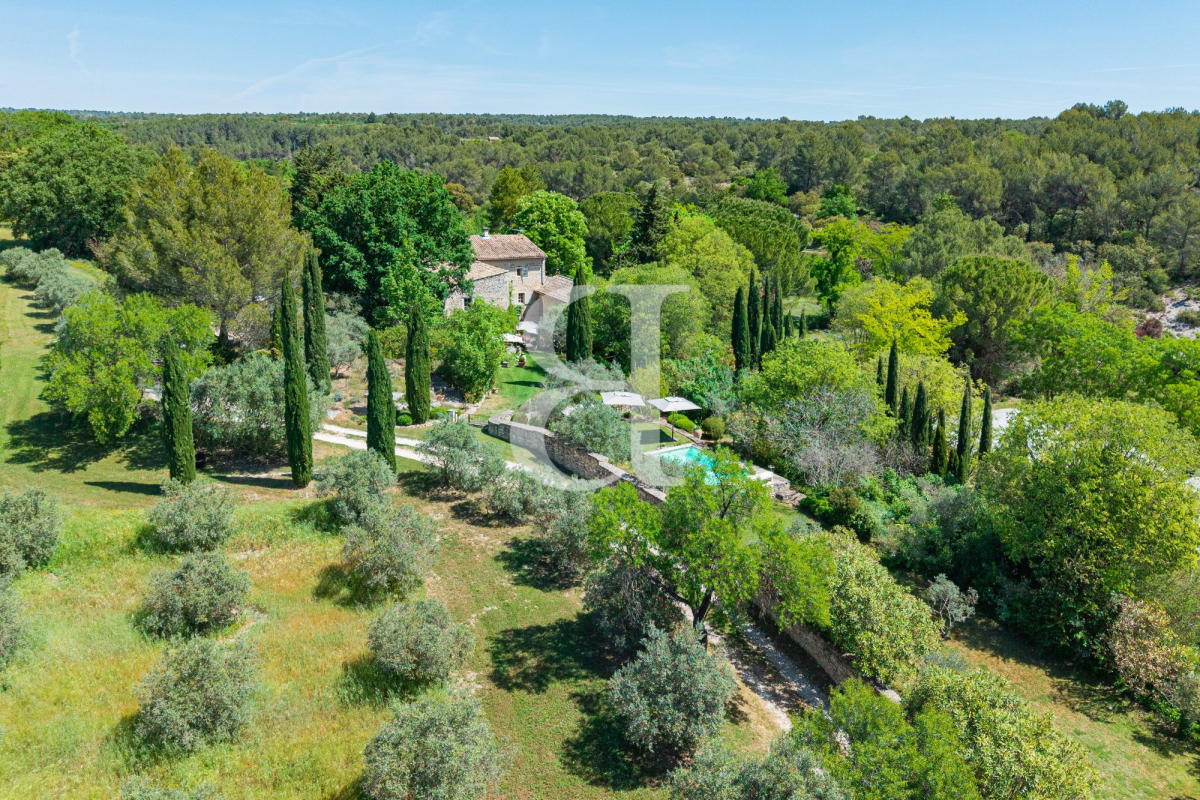 Maison de luxe à vendre à Gordes, 1 180 000 €, Photo 1