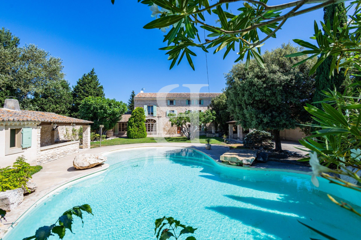 Maison de luxe à vendre à Carpentras, 649 000 €, Photo 1