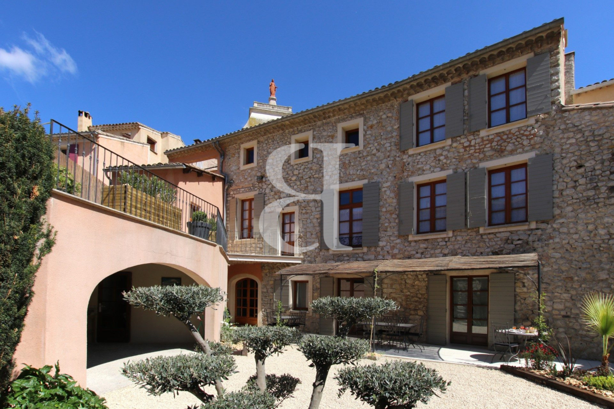 Maison de luxe à vendre à Vaison-la-Romaine, 950 000 €, Photo 1