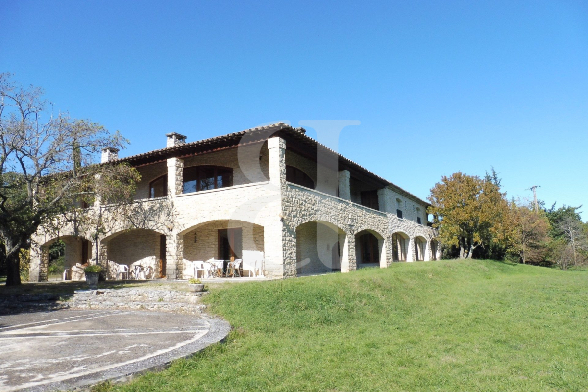 Maison de luxe à vendre à Grignan, 980 000 €, Photo 1