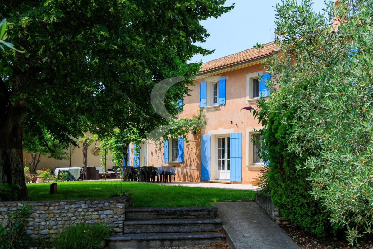 Maison de luxe à vendre à Grignan, 930 000 €, Photo 1