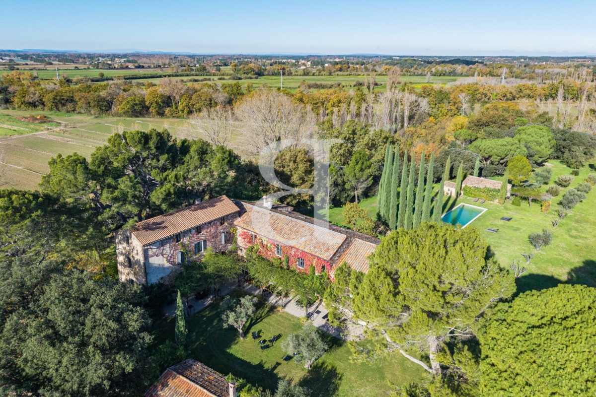 Luxury House for sale in Beaumes-de-Venise, 3 350 000 €, Photo 1