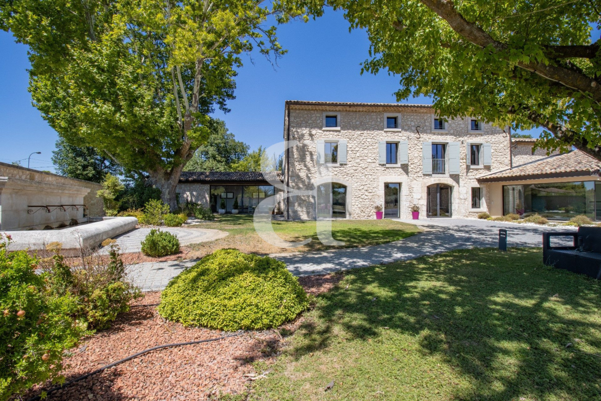 Maison de luxe à vendre à Pernes-les-Fontaines, 1 795 000 €, Photo 1