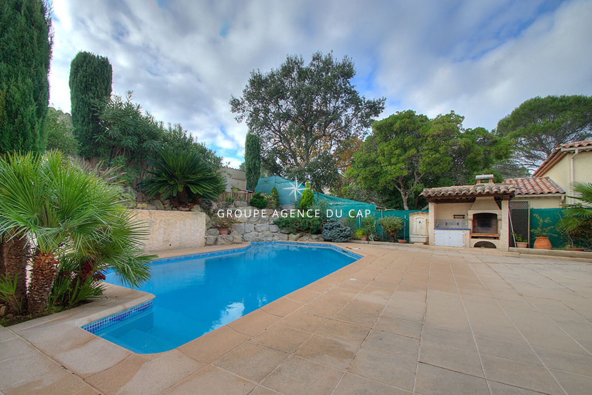 Luxury House for sale in Saint-Raphaël, 860 000 €, Photo 2