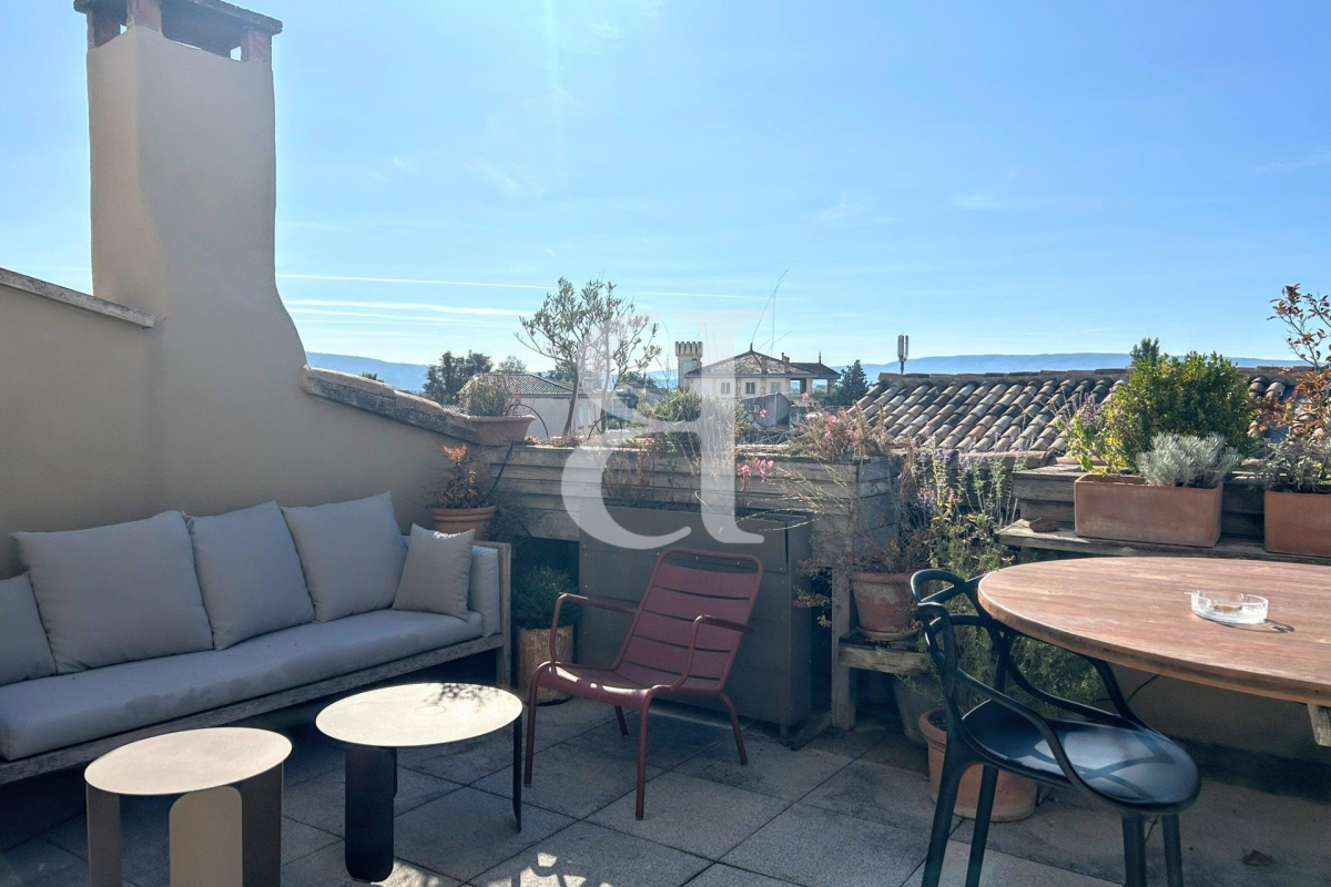 Appartement de luxe à vendre à L Isle-sur-La-Sorgue, 880 000 €, Photo 2