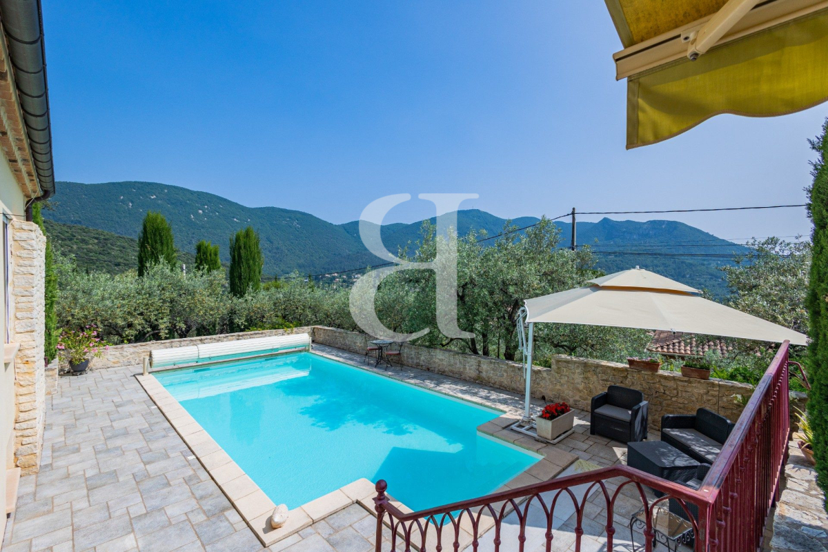 Luxury House for sale in Nyons, 890 000 €, Photo 2