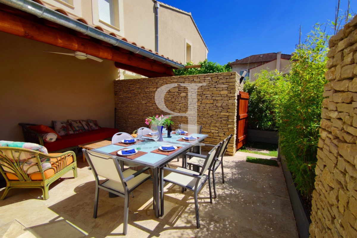 Maison de luxe à vendre à L Isle-sur-La-Sorgue, 2 300 000 €, Photo 2