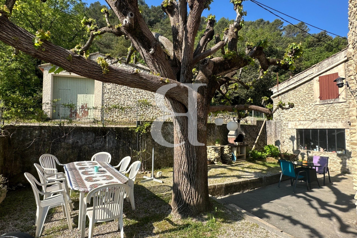 Maison de luxe à vendre à Vaison-la-Romaine, 780 000 €, Photo 2
