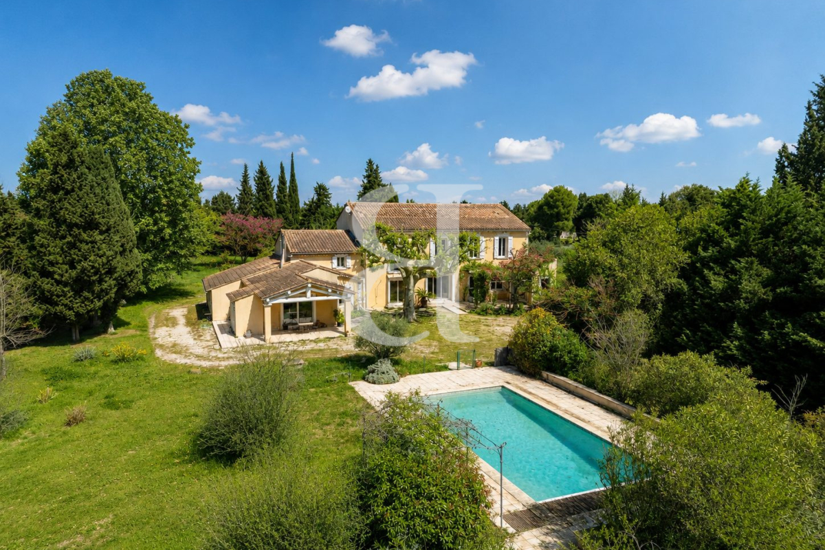 Maison de luxe à vendre à Graveson, 699 000 €, Photo 2