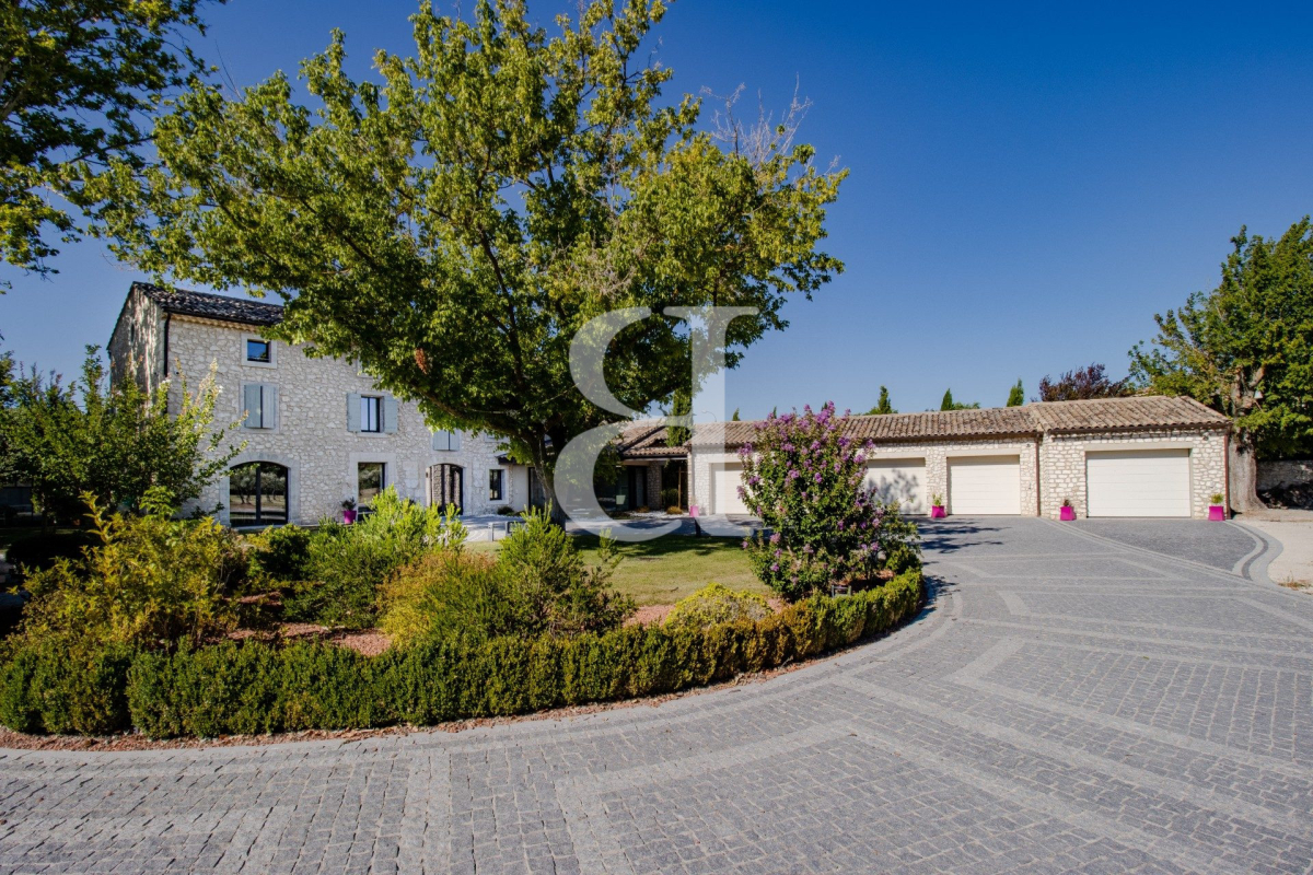 Maison de luxe à vendre à Pernes-les-Fontaines, 1 795 000 €, Photo 2