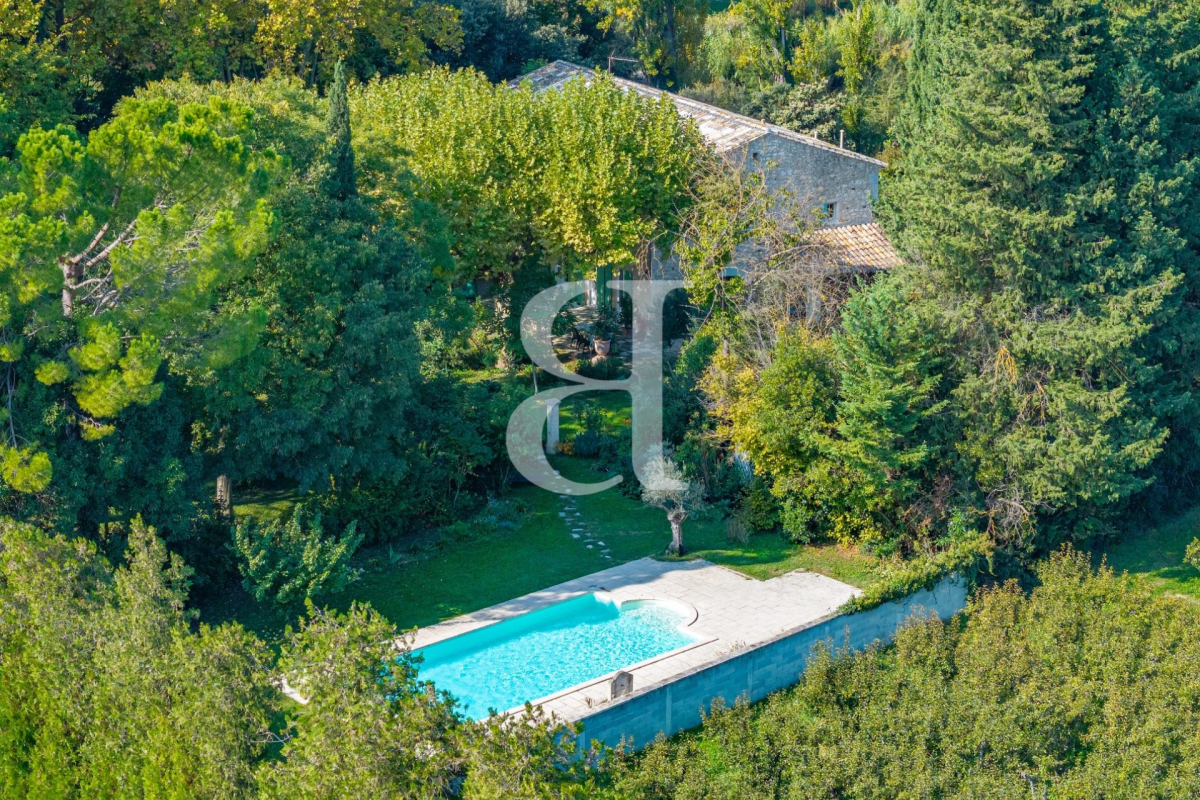 Maison de luxe à vendre à Eygalières, 1 410 000 €, Photo 2