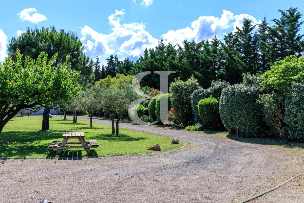 Maison de luxe à vendre à Pernes-les-Fontaines, 999 000 €, Photo 3