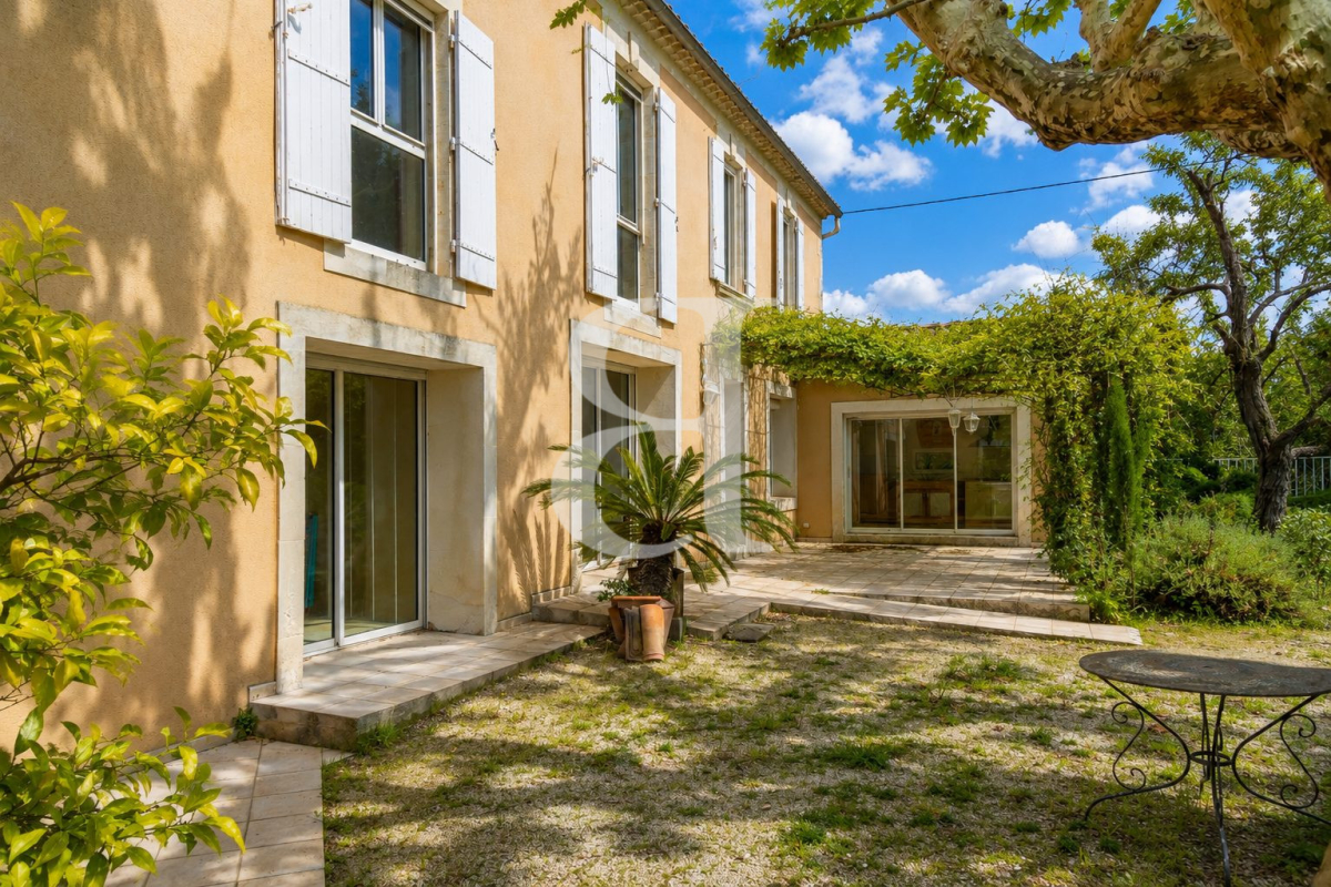 Maison de luxe à vendre à Graveson, 699 000 €, Photo 3