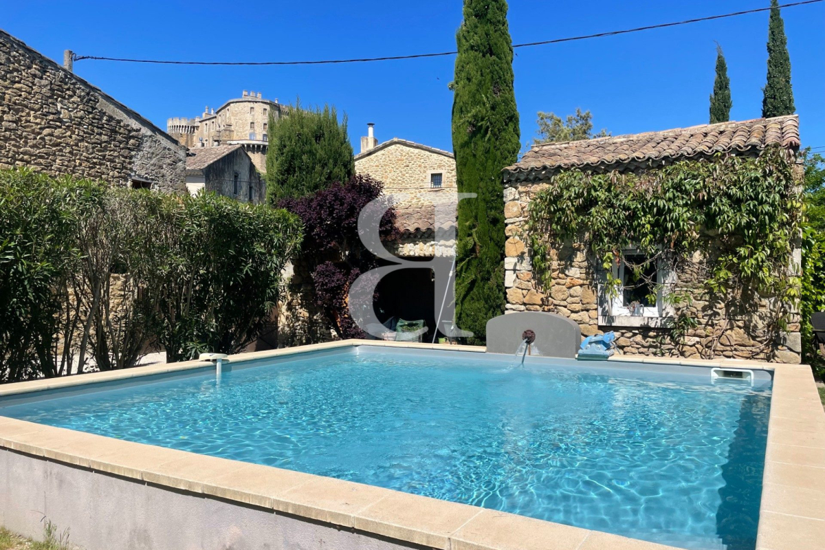 Maison de luxe à vendre à Suze-la-Rousse, 990 000 €, Photo 3