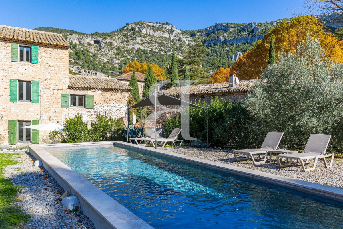Maison de luxe à vendre à L Isle-sur-La-Sorgue, 1 790 000 €, Photo 3